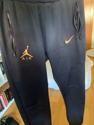 Chándal Nike Jordan Air Azul marino y Dorado