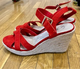 Sandalias cuña rojas talla 39