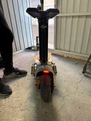 Patinete con asiento. NO NEGOCIABLE