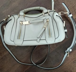 Bolso de mano beige 28x15 cm