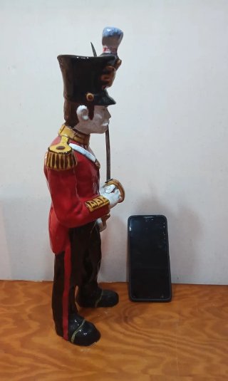 Figura Soldado Barro Porcelana Policromada