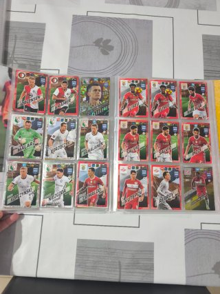 Álbum Panini Adrenalyn XL 2018 FIFA 365
