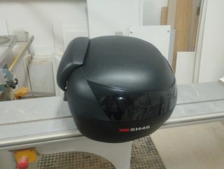 Baúl Shad y soporte FZ6N