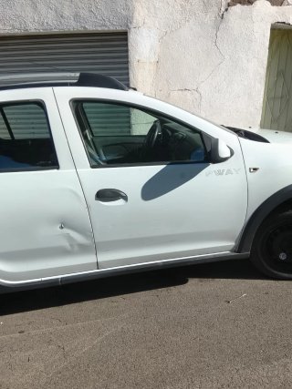 Dacia Sandero 2015
