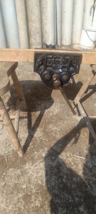 Tornillo de banco carpintero Woden no189