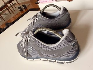 Zapatillas Skechers Shape-ups LIV talla 44