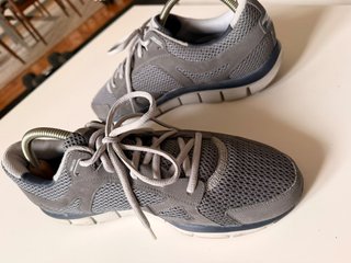 Zapatillas Skechers Shape-ups LIV talla 44