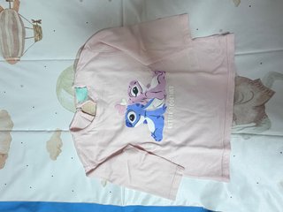 Camiseta Rosa de Niña con Estampado