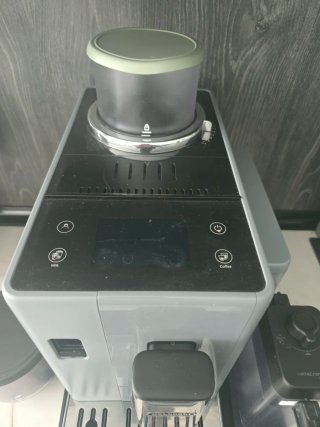Cafetera De'Longhi Rivelia
