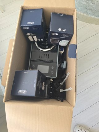 Cafetera De'Longhi Rivelia