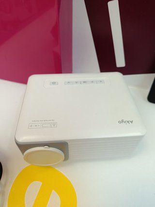 Proyector Akiyo Mini Proyector