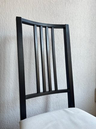 Set de 4 Sillas de Comedor Blancas y Negras