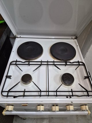 Cocina Fagor de Gas y Horno Eléctrico