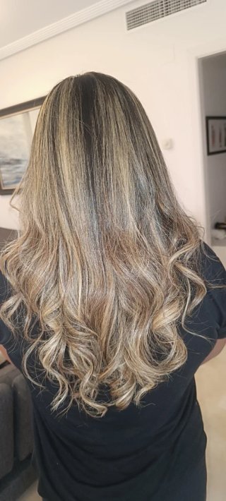 Mechas, tintes, balayage, keratina