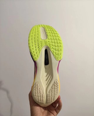 T40 Nike Zoom Fly 6