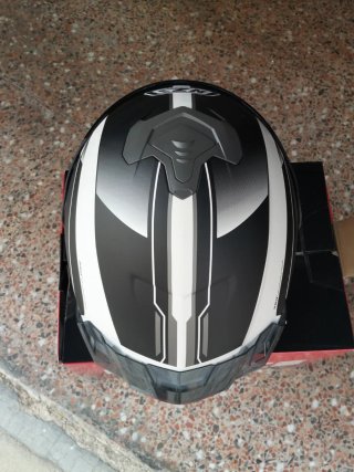 Casco de moto NZI