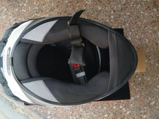 Casco de moto NZI