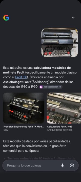Calculadora mecánica antigua