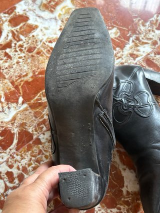 Botines Negros Hispanitas