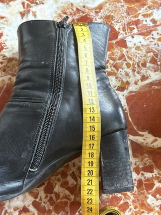 Botines Negros Hispanitas