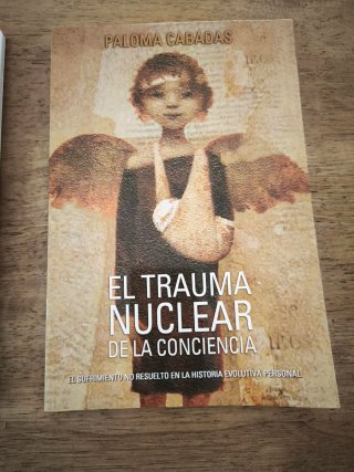 libro Trauma Nuclear de la Conciencia