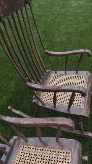 2 Mecedoras Antiguas de Madera