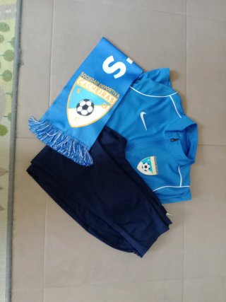 Equipación deportiva Cacheiras