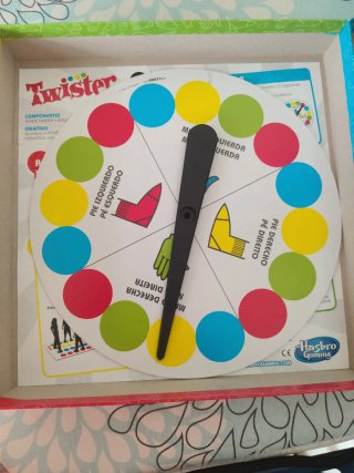 Juego de mesa Twister de Hasbro Gaming