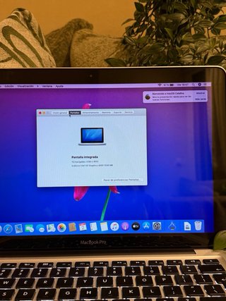 MacBook Pro i5 / 8GB RAM / 500GB
