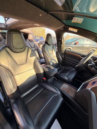 Tesla Model X 2018