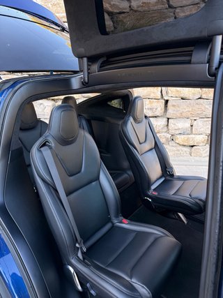 Tesla Model X 2018