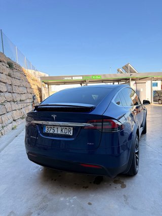 Tesla Model X 2018