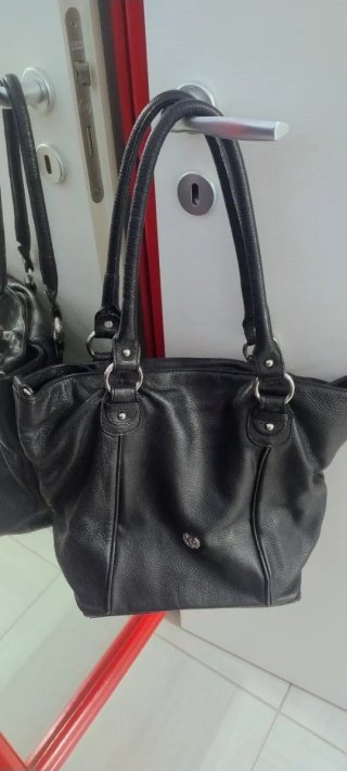 Borsa in pelle nera