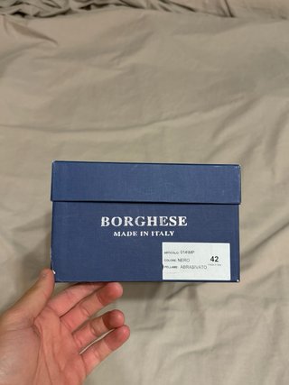 Scarpe eleganti lucide Borgi nere