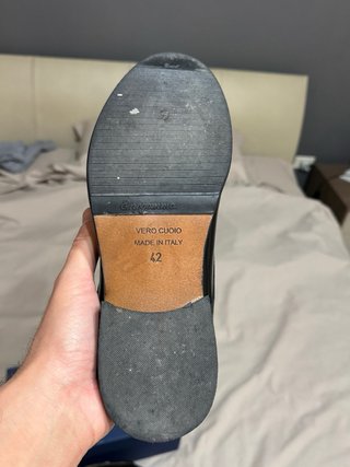 Scarpe eleganti lucide Borgi nere