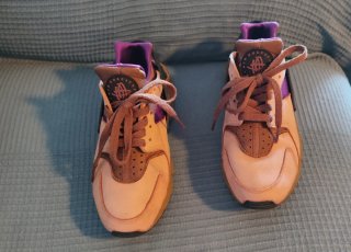 Nike Air Huarache LE Praline (2021)