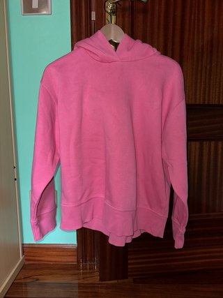 Sudadera rosa con capucha