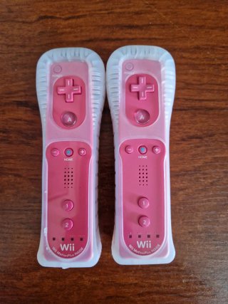 2 Mandos Wii Motion Plus Rosas