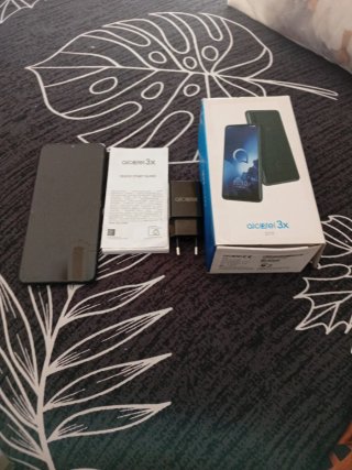 Alcatel 3x (2019) Negro