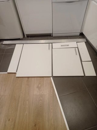 Puertas de cocina y tiradores