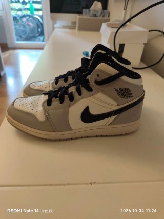 Nike Air Jordan 1 Mid Talla 38