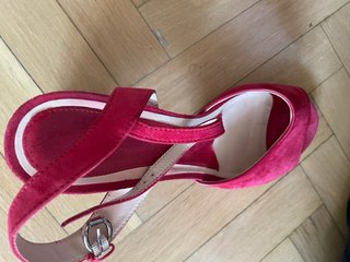 Sandalias Lottusse color frambuesa