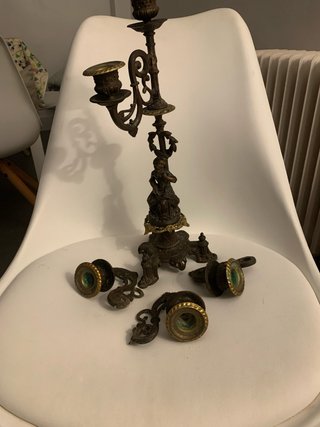 Candelabro Antiguo de Bronce