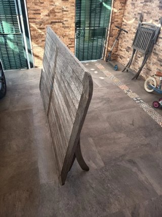 Mesa de teca rectangular