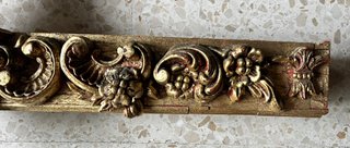 Dosel decorativo dorado
