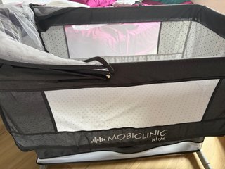 Cuna portátil Mobiclinic para bebé