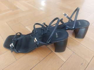 Sandalias Negras Tacón Mango Talla 37