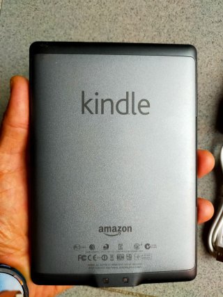 Kindle Amazon D01100