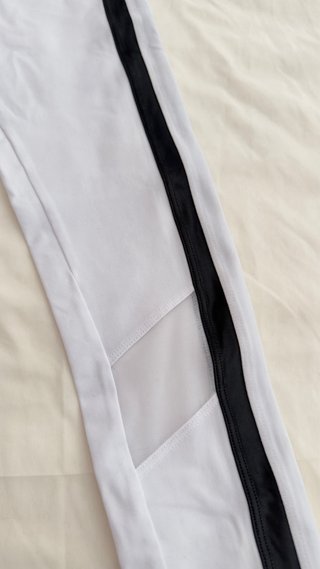 Conjunto Deportivo Basalú Fit Blanco y Negro