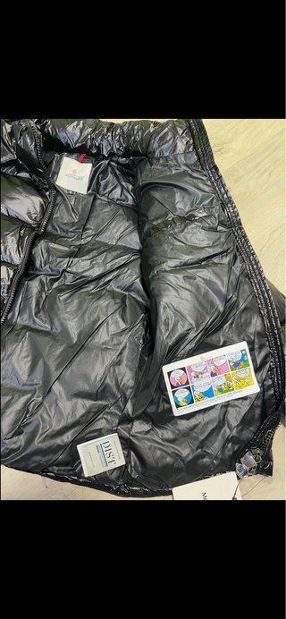 Abrigo Moncler Negro